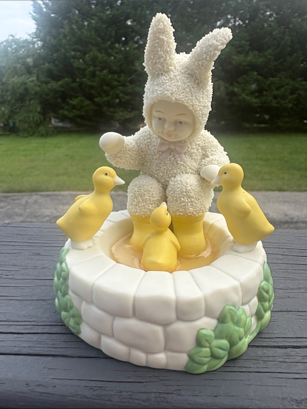 Figurine with Ducklings Decorative Accent called "Swimming lessons"